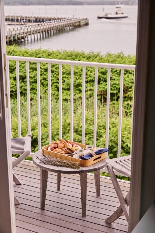 Image: The Harbor Front Inn