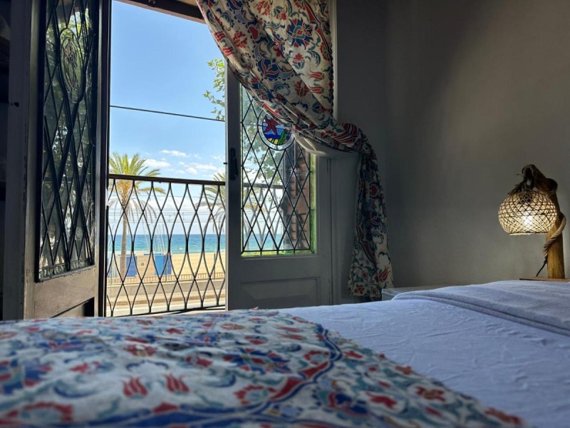 Image: Hotel Vilador Beach Barcelona