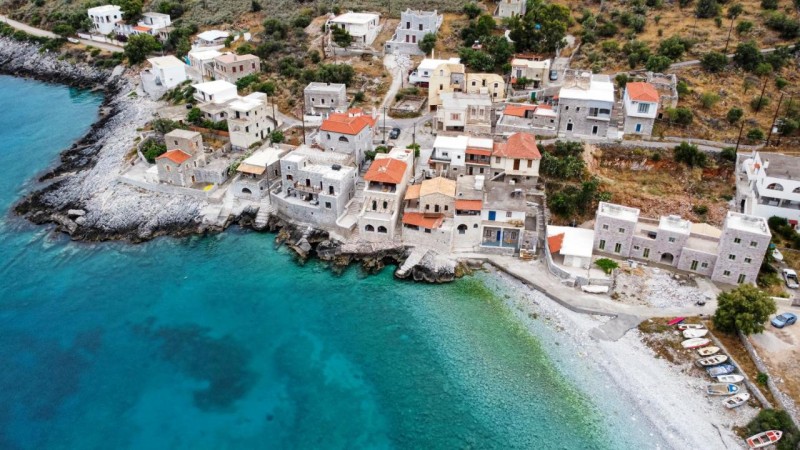 Image: Arapis Rooms & Suites
