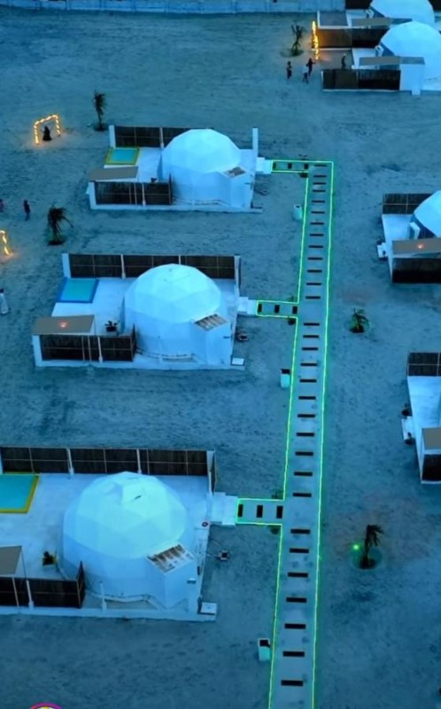 Image: AVICENNIA BEACH DOMES