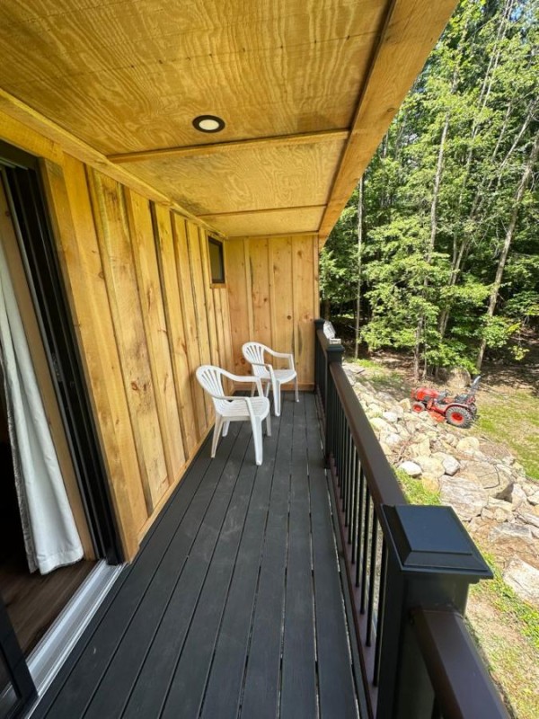 Image: The Lodge at Loon Lake