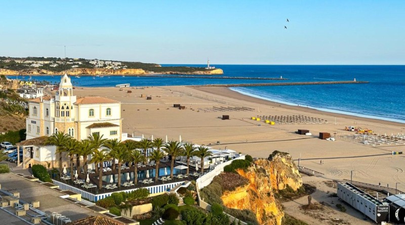 Image: Hostel da Praia