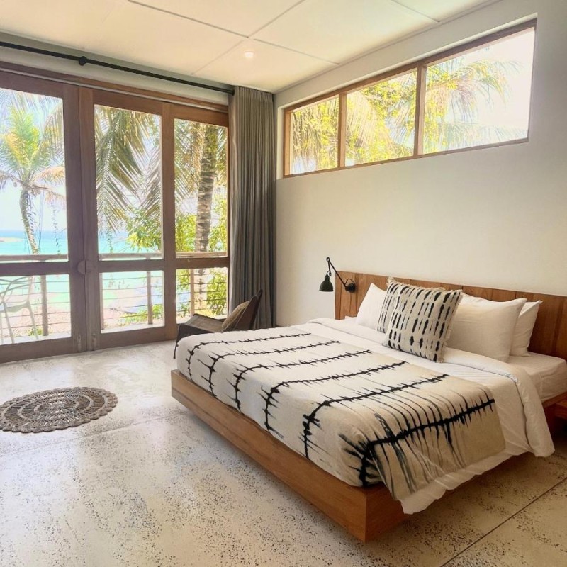 Image: La Playa Beach Club