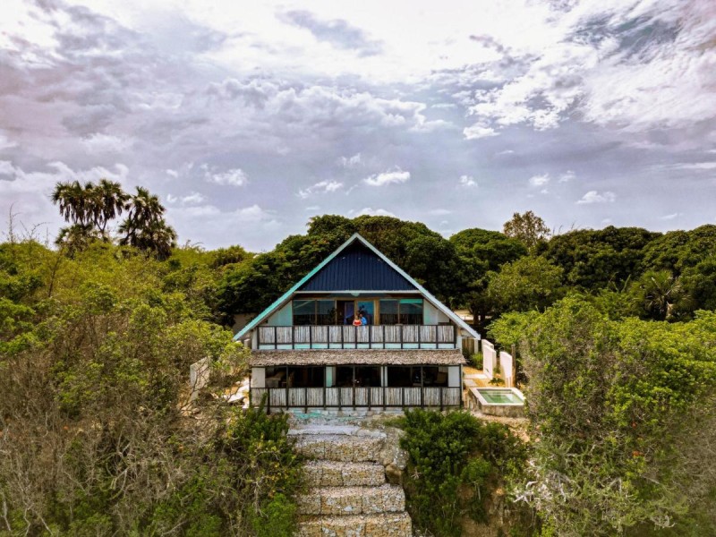 Image: The Overhang
