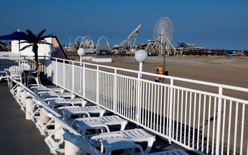 Image: Heart of Wildwood Boardwalk Motel