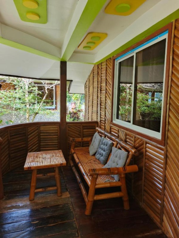 Image: Greenviews Resort & Restaurant Port Barton