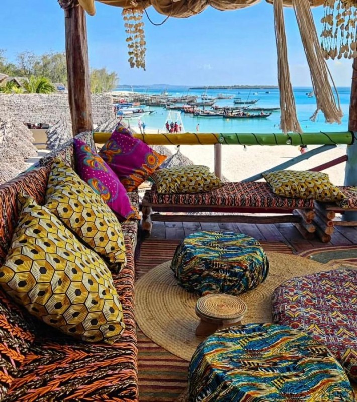 Image: FURAHA BEACH ROOMS
