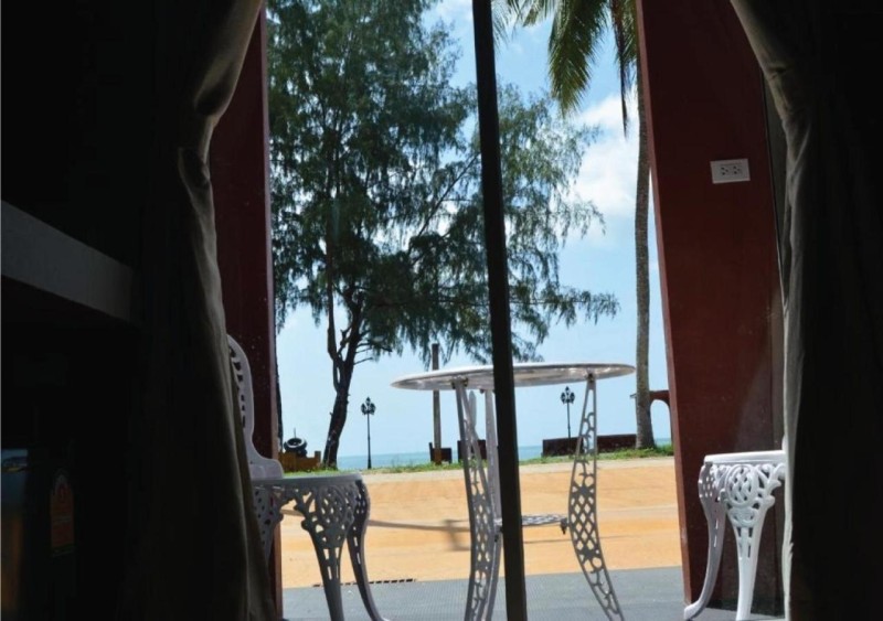 Image: World Cat Beach & Resort เวิลด์แคท บีช แอนด์ รีสอร์ท