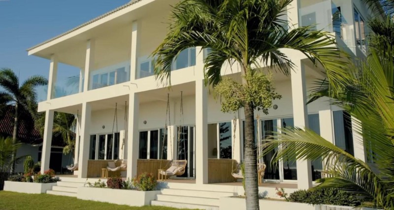 Image: The Peak Surf House