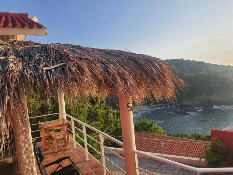 Image: Bungalow Maya Luna