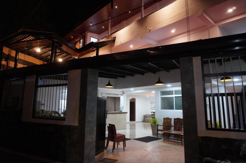 Image: SURF UNA BEACH HOTEL