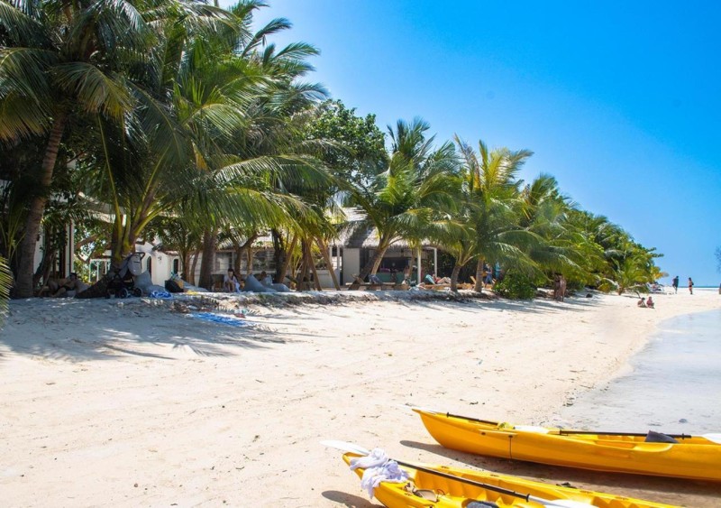 Image: Stone Beach Club