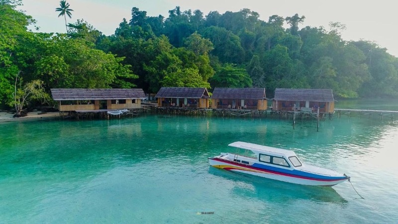 Image: Hamueco Dive Resort Raja Ampat