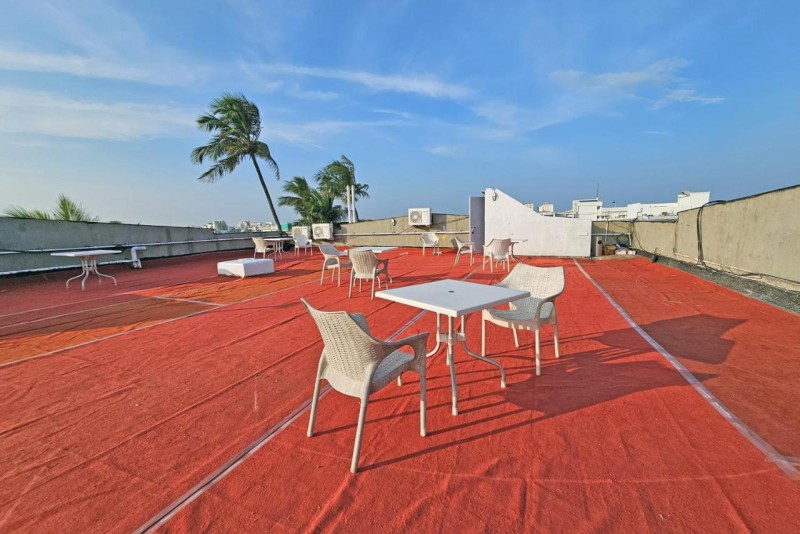 Image: Le Colonial Suites