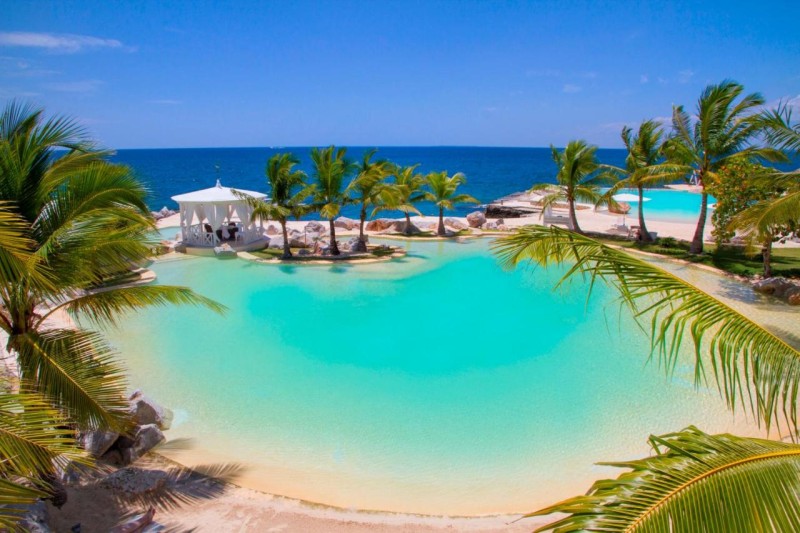 Image: TRACADERO Beach Club & Holidays Rentals