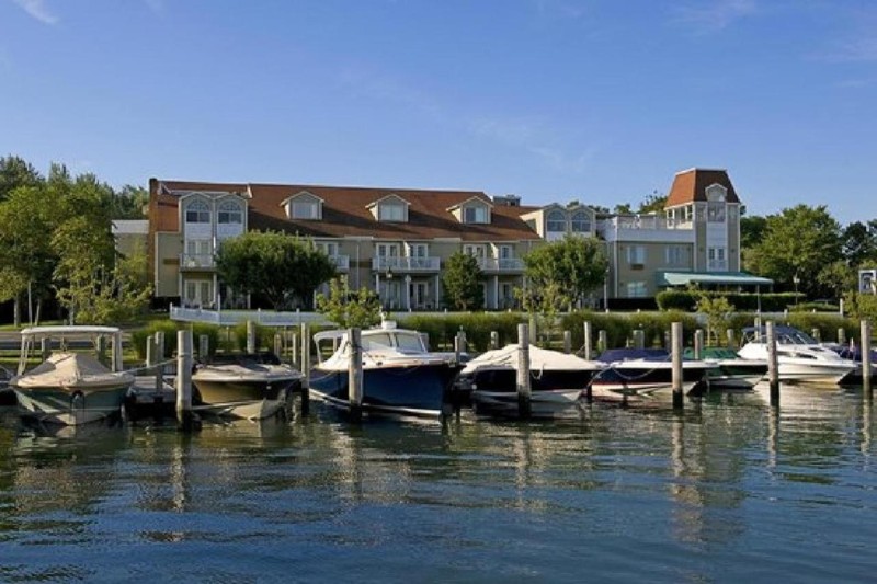 Image: Sag Harbor Inn