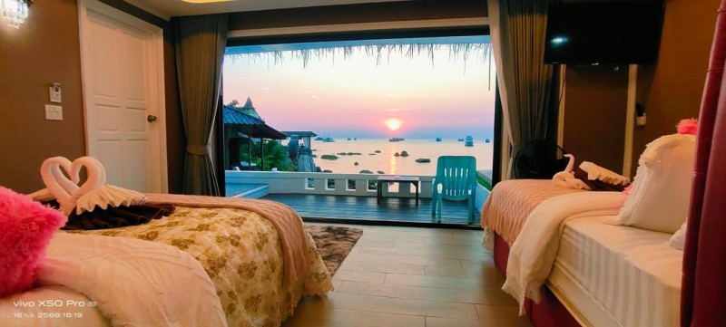 Image: Clear View Resort