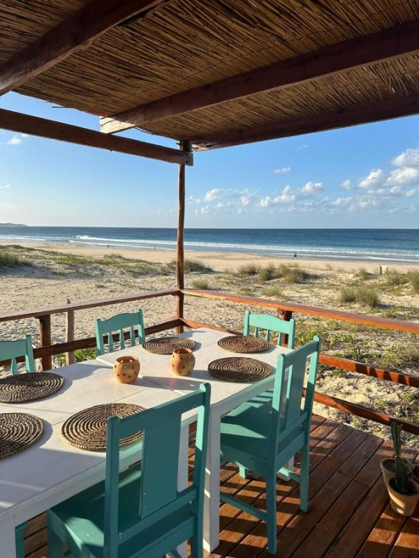 Image: Lehani Beach Hostel