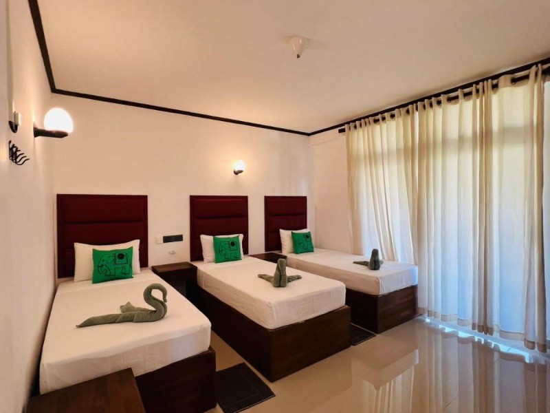 Image: Lemazone Inn