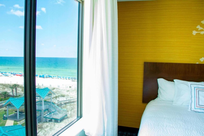 Image: Wavecrest Lodge