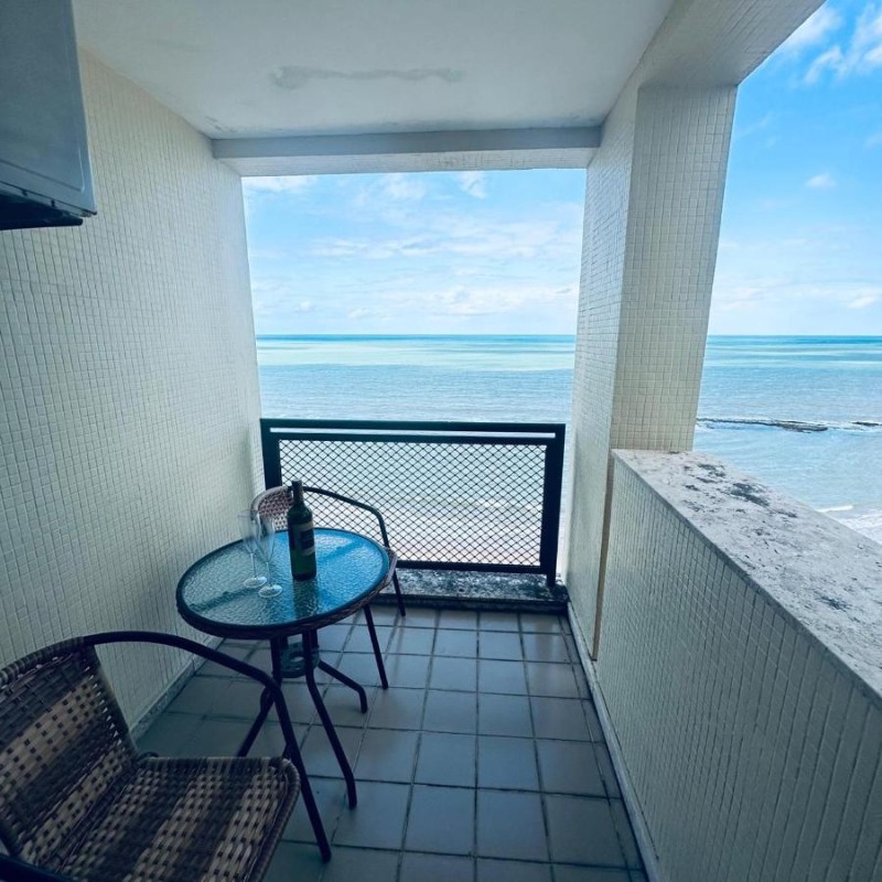 Image: Flat 10 andar Hotel Caesar Towers acesso direto praia