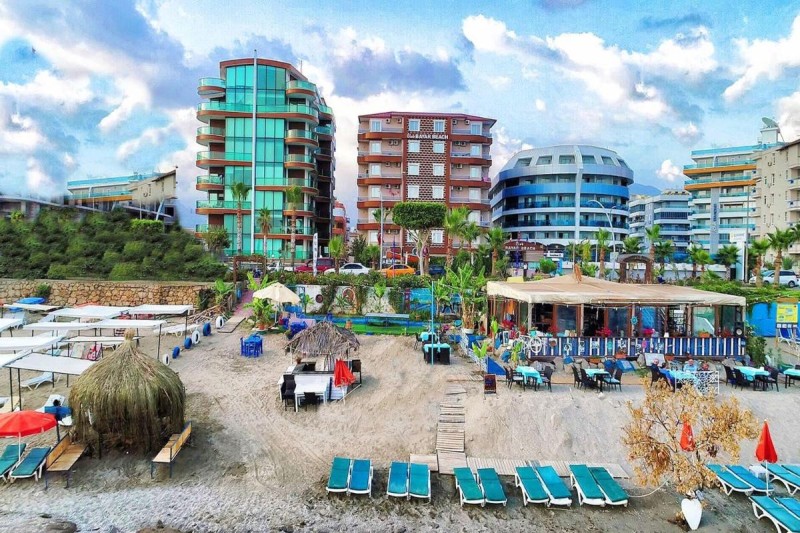 Image: Club Bayar Beach Hotel
