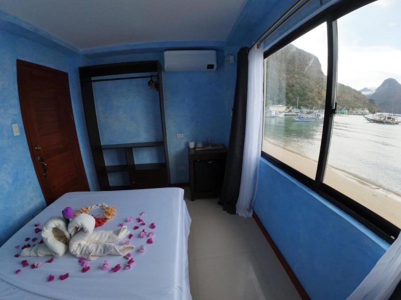 Image: La Salangane Beach Hotel - Downtown
