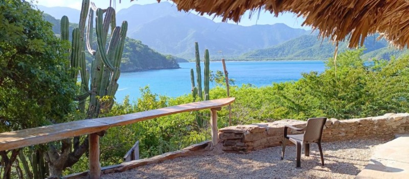 Image: Mirador Playa Cristal Tayrona