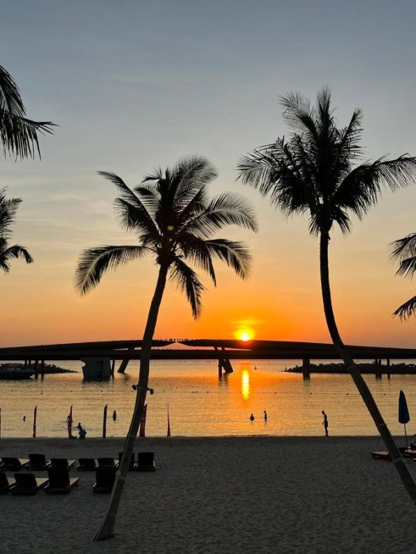 Image: Sunny Hotel Phu Quoc- Sunset Town