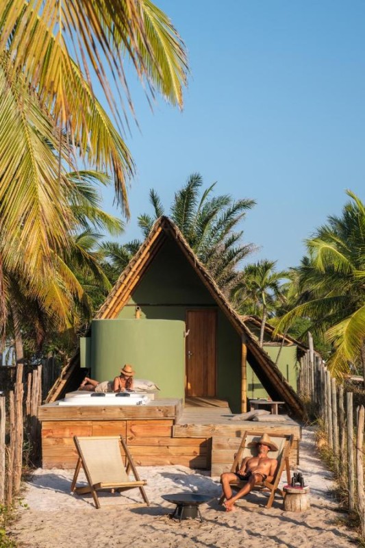 Image: Cabanas Blue