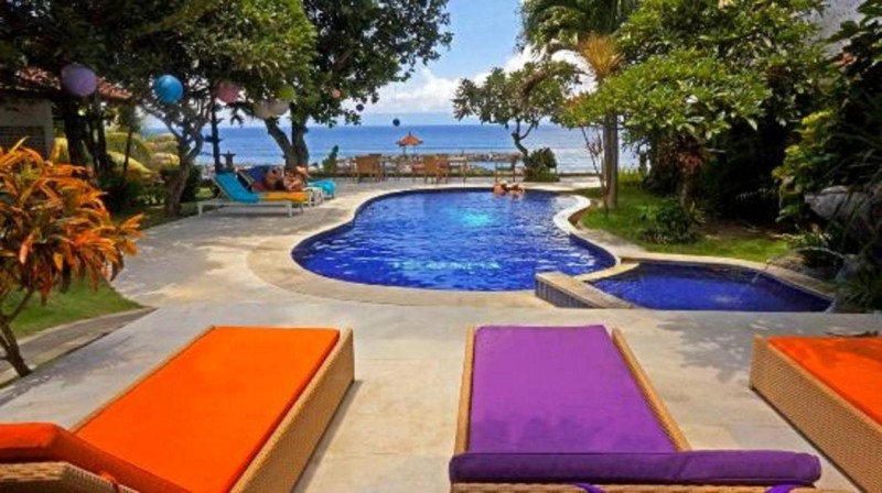 Image: Relax Beach Resort Candidasa