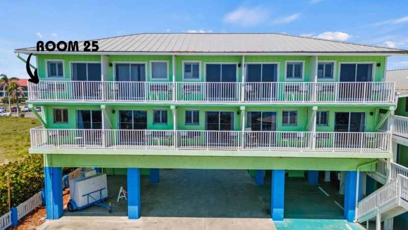 Image: Ocean View Hotel Room with Balcony- King Bed #25