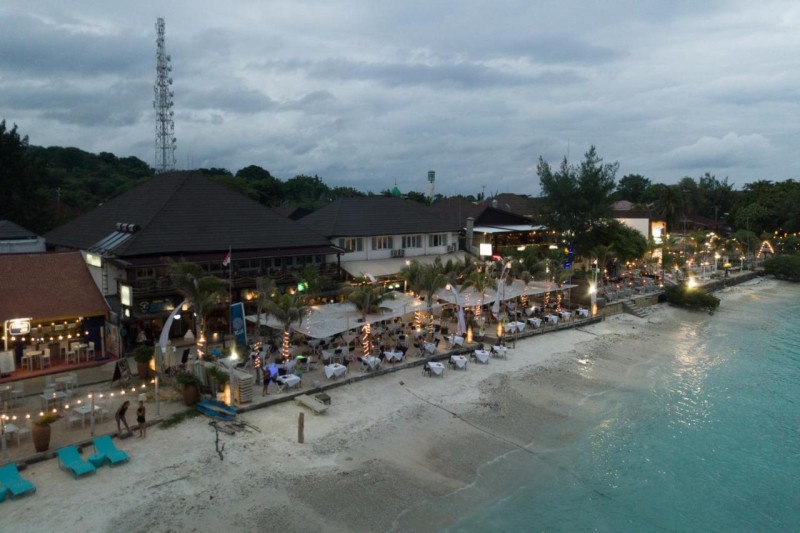 Image: Scallywags Resort