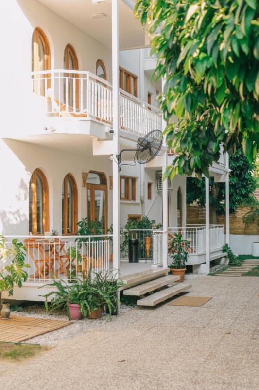 Image: Nephos Beach Hotel