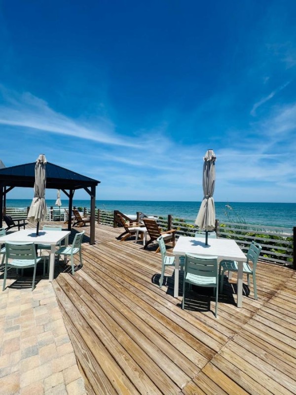 Image: Melbourne Beach Resort & Surf Club