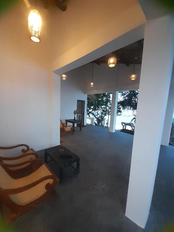 Image: Sea Front Villa