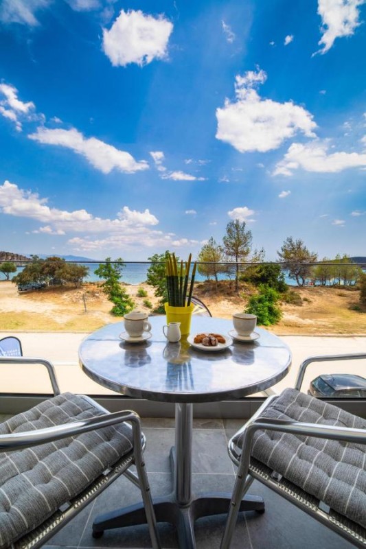 Image: ANGELO Cafe Hotel