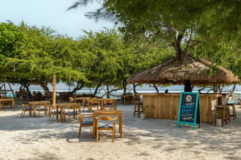 Image: Gili Teak Beach Front Resort