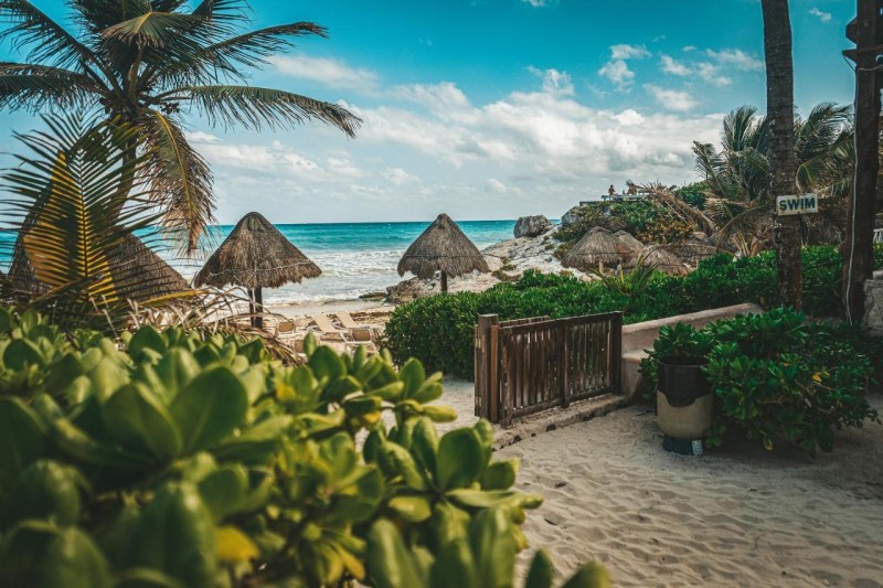 Image: La Conchita Tulum
