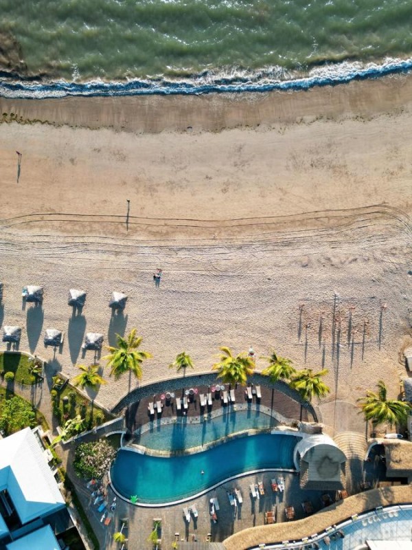 Image: Palm Beach Resort & Spa