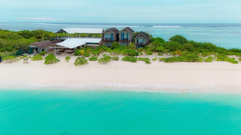 Image: Araaik Beach Village