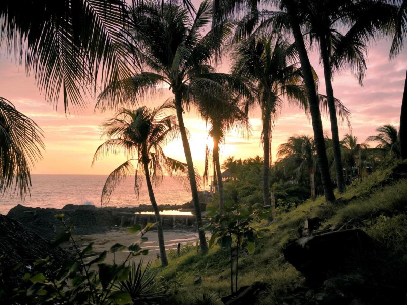 Image: Hideout Surf House