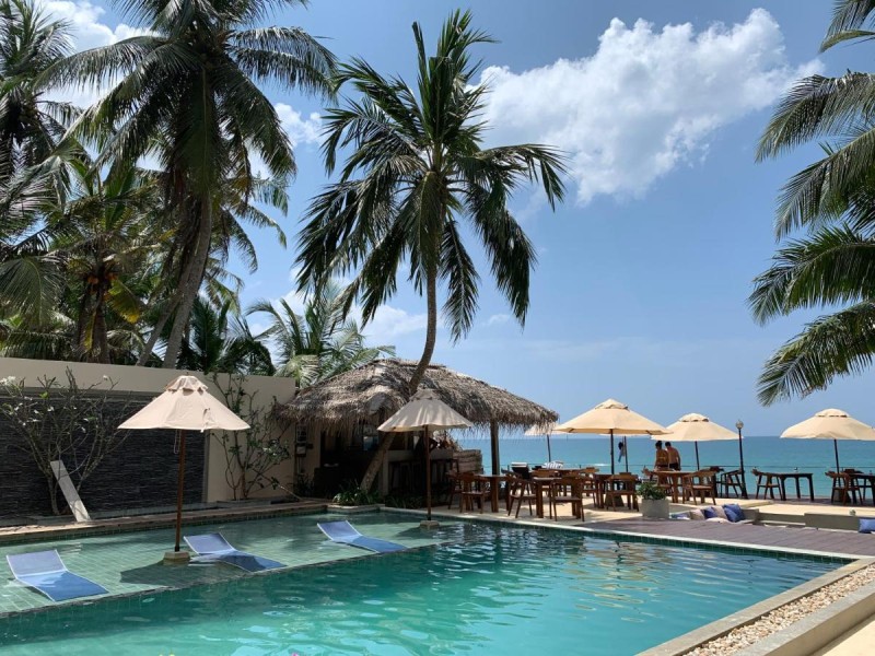 Image: Sapphire Seas Beachfront Hotel