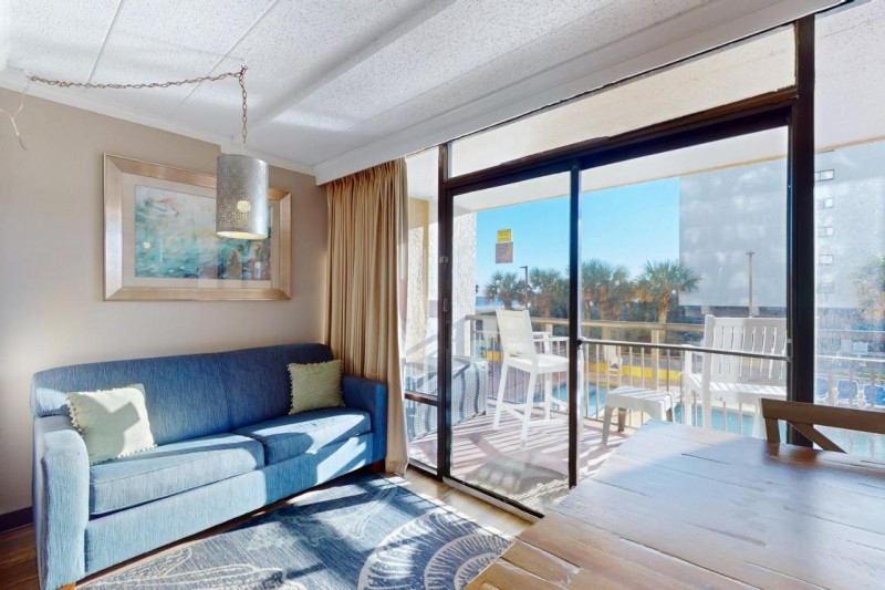 Image: Caravelle Resort 206