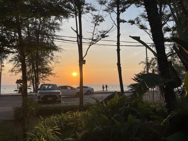Image: Sea Breeze Resort
