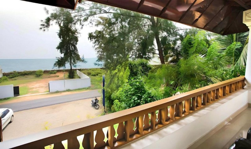 Image: Seaflare Beach Resort & Spa