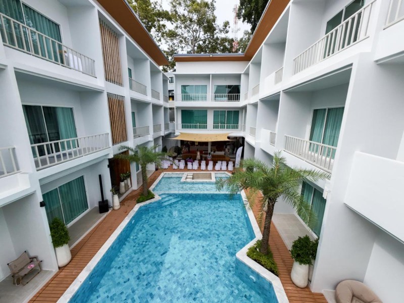 Image: SEAQUEEN The Pool ,Koh Samed