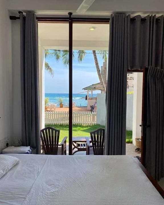 Image: Turtle Beach House