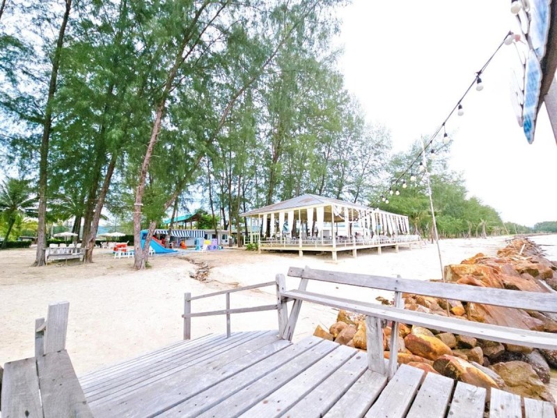 Image: Suvarn Gleaw Thong Resort