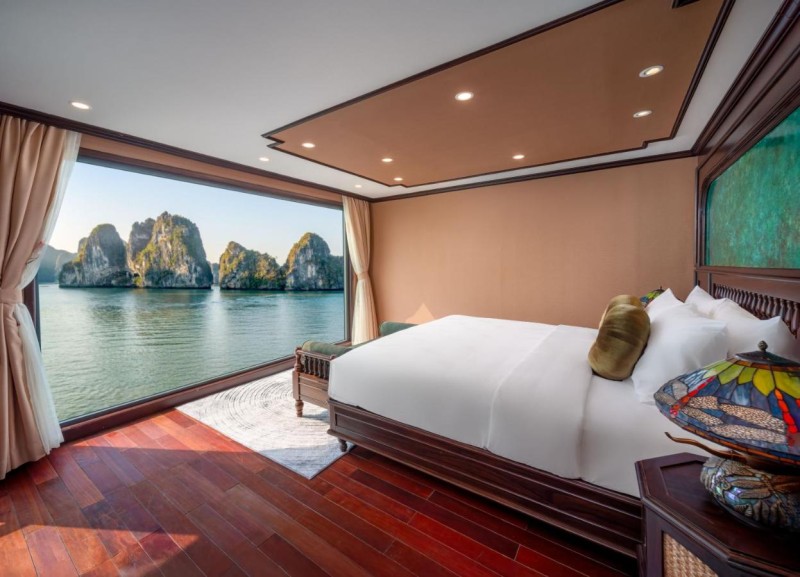 Image: Indochine Grand Lan Ha Bay